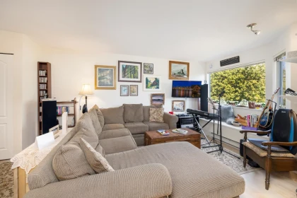 304 3183 Esmond Avenue, Burnaby, BC, Burnaby — Apartment/Condo for sale