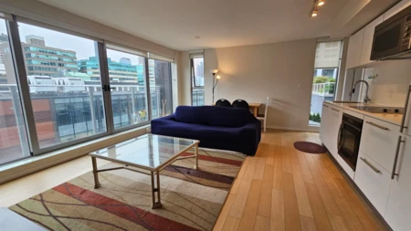 Breakfast Nook Photo of 908 999 Seymour Street, Vancouver, BC