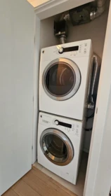 Guest Bathroom Photo of 908 999 Seymour Street, Vancouver, BC