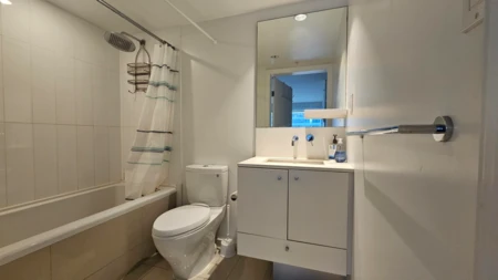 Walk-In Closet Photo of 908 999 Seymour Street, Vancouver, BC
