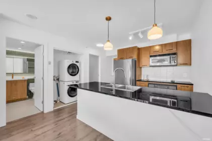 1705 1155 Seymour Street, Vancouver, BC, Vancouver — Apartment/Condo for sale