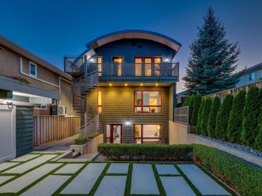 Community Amenities Photo (Clubhouse) of 942 Keil Street, White Rock, BC