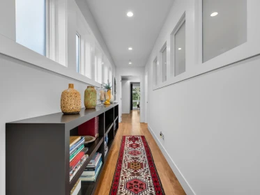 Hallway Photo of 942 Keil Street, White Rock, BC