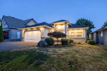 26880 25a Avenue, Langley, BC, Langley — Single Family Residence for sale