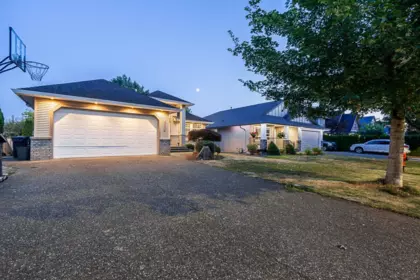 26880 25a Avenue, Langley, BC, Langley — Single Family Residence for sale