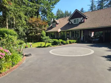 Hot Tub / Spa Photo of 23242 130 Avenue, Maple Ridge, BC