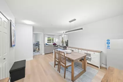 Kitchen Island Photo of 103 20189 54 Avenue, Langley, BC