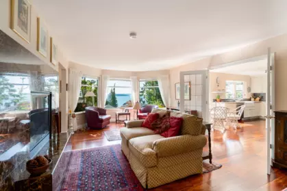 Office / Den Photo of 806 Hummingbird Lane, Bowen Island, BC