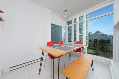 501 161 W Georgia Street, Vancouver, BC, Vancouver — Apartment/Condo for sale