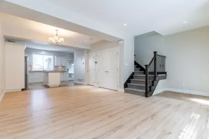 1250 Coast Meridian Road, Coquitlam, BC, Coquitlam — Townhouse for sale