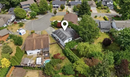 Garden / Landscaping Photo of 2161 153a Street, Surrey, BC