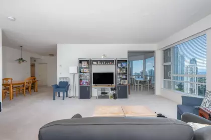 2203 6240 Mckay Avenue, Burnaby, BC, Burnaby — Apartment/Condo for sale