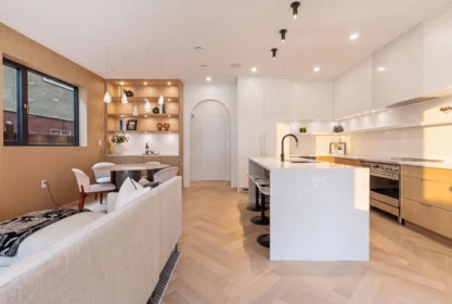 2 4956 Chester Street, Vancouver, BC, Vancouver — Half Duplex for sale
