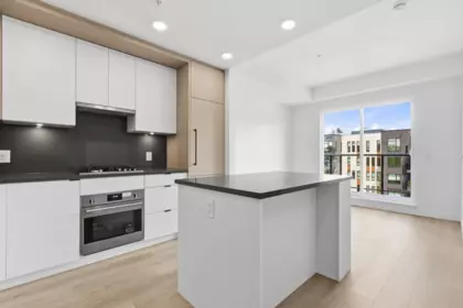 504 2268 E Broadway, Vancouver, BC, Vancouver — Apartment/Condo for sale