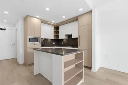 504 2268 E Broadway, Vancouver, BC, Vancouver — Apartment/Condo for sale