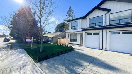 5169 57 Street, Ladner, BC, Ladner — Half Duplex for sale