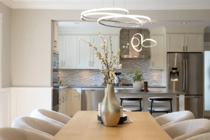 Breakfast Nook Photo of 3420 Rockview Place, West Vancouver, BC