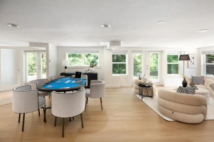Outdoor Deck Photo of 3420 Rockview Place, West Vancouver, BC