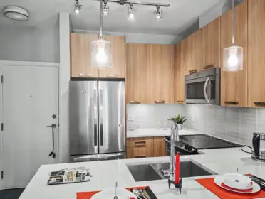 Kitchen Photo of 205 15388 105 Avenue, Surrey, BC