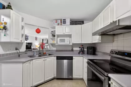 Primary Bedroom Photo of 117 7161 121 Street, Surrey, BC