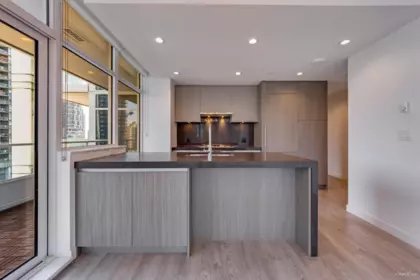 Kitchen Photo of 907 6080 Mckay Avenue, Burnaby, BC