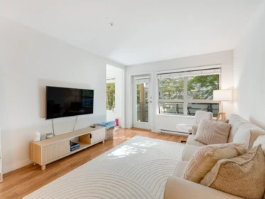 Breakfast Nook Photo of 313 1677 Lloyd Avenue, North Vancouver, BC