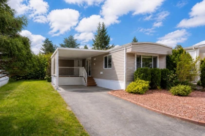 221 1840 160 Street, Surrey, BC, Surrey — Manufactured Home for sale