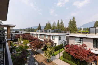 402 3220 Connaught Crescent, North Vancouver, BC, North Vancouver — Apartment/Condo for sale