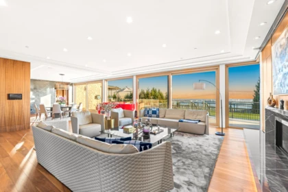 Pantry Photo of 1036 Eyremount Drive, West Vancouver, BC