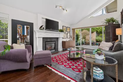 Breakfast Nook Photo of 16 1759 130 Street, Surrey, BC
