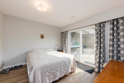 Breakfast Nook Photo of 3466 Upton Road, North Vancouver, BC