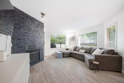 101 175 W 4th Street, North Vancouver, BC, North Vancouver — Apartment/Condo for sale