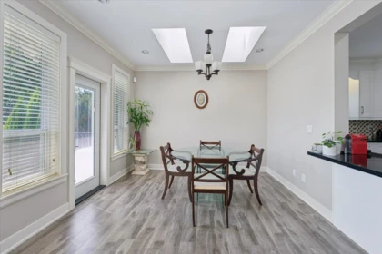 Breakfast Nook Photo of 101 910 Delestre Avenue, Coquitlam, BC