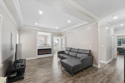 101 910 Delestre Avenue, Coquitlam, BC, Coquitlam — Half Duplex for sale
