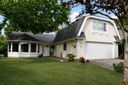 16281 11 Avenue, Surrey, BC, Surrey — Single Family Residence for sale