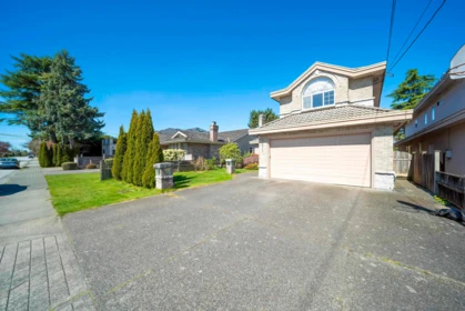 8671 Saunders Road, Richmond, BC, Richmond — Single Family Residence for sale
