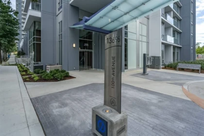 2001 13696 100 Avenue, Surrey, BC, Surrey — Apartment/Condo for sale