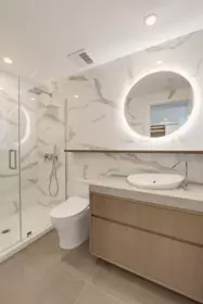 Primary Bathroom Photo of 212 1342 Johnston Road, White Rock, BC