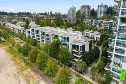 Garden / Landscaping Photo of 313 5687 Gray Avenue, Vancouver, BC