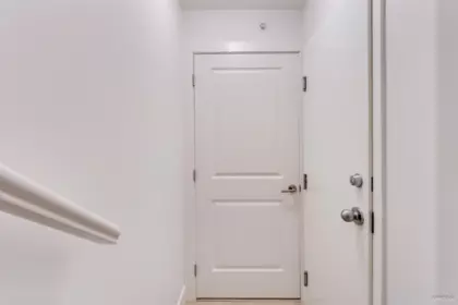 Guest Bathroom Photo of 5835 Wales Street, Vancouver, BC