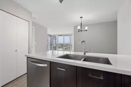 Breakfast Nook Photo of 2806 4189 Halifax Street, Burnaby, BC