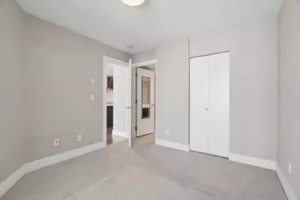 Entry Foyer Photo of 2806 4189 Halifax Street, Burnaby, BC