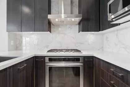 Kitchen Island Photo of 2806 4189 Halifax Street, Burnaby, BC
