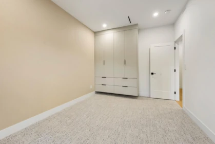 Mudroom Photo of 3 3940 Eton Street, Burnaby, BC