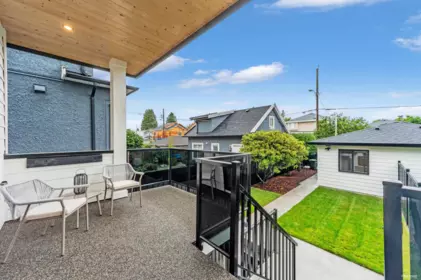 Swimming Pool Photo of 3155 E. 52nd Avenue, Vancouver, BC
