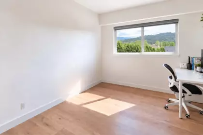 Primary Bedroom Photo of 1070 Stratford Avenue, Burnaby, BC