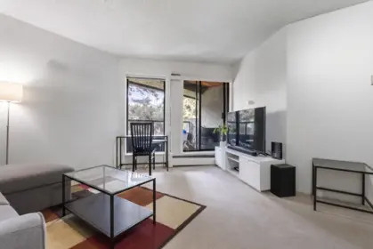 230 8460 Ackroyd Road, Richmond, BC, Richmond — Apartment/Condo for sale