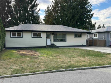 11645 Steeves Street, Maple Ridge, BC, Maple ridge — Single Family Residence for sale