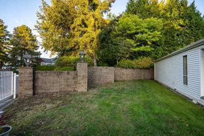 Family Room Photo of 1 2345 Cranley Drive, Surrey, BC