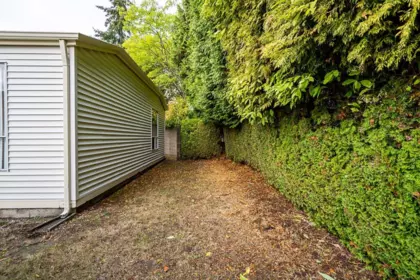 Front Yard Photo of 1 2345 Cranley Drive, Surrey, BC
